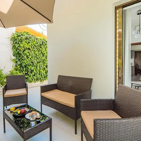 Apartament The Nest Of Urban Living By 8essentially Chania (Crete)