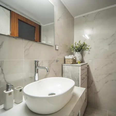 The Nest Of Urban Living By 8essentially Apartament Chania (Crete)