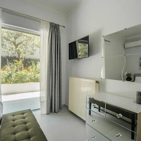 The Nest Of Urban Living By 8essentially Apartament Chania (Crete)